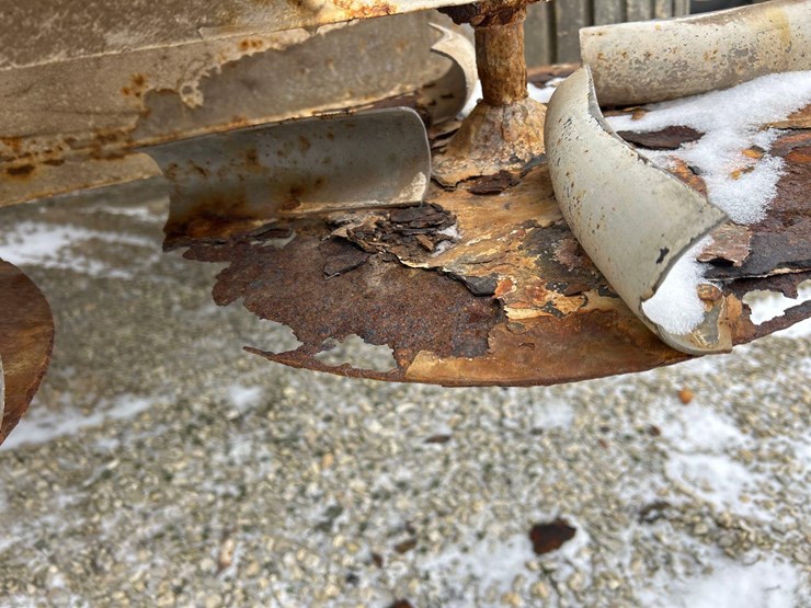 willmar-super-600-spreader-image-13