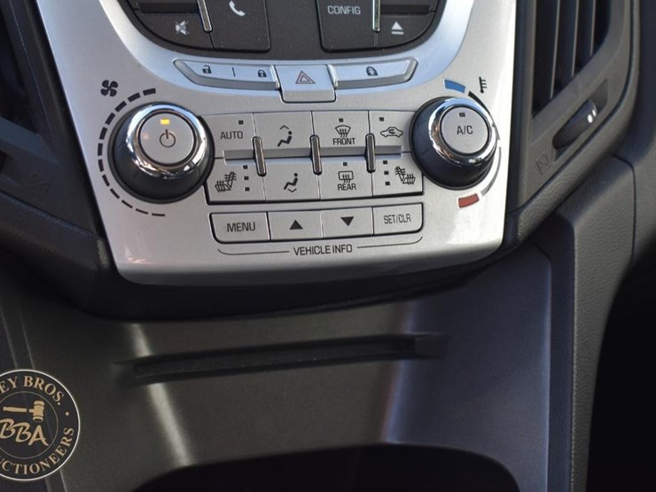 2012-chevrolet-equinox-image-44