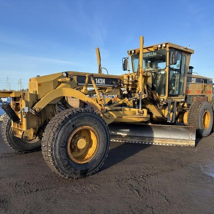 CATERPILLAR 143H