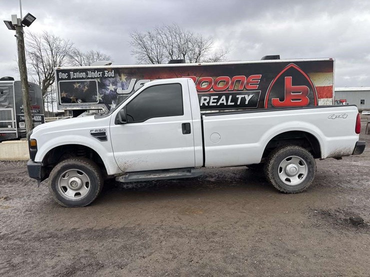2008-ford-f250-xl-image-2