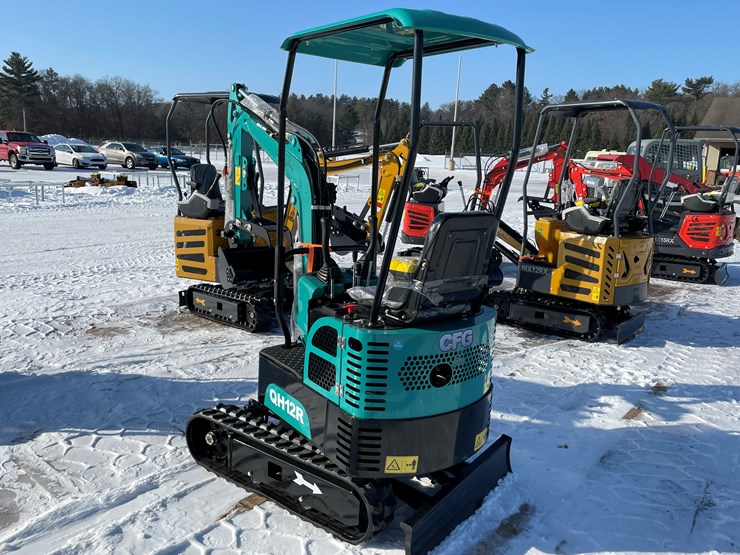 #5375-•-qh12r-mini-excavator-image-8