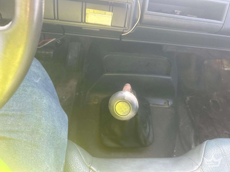 1994-chevrolet-c70-kodiak-18ft-box-truck-image-32