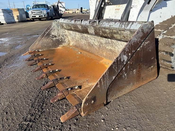 2019-bobcat-t770-image-5