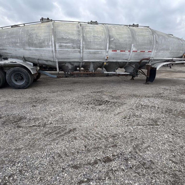 1965 FRUEHAUF Trailer