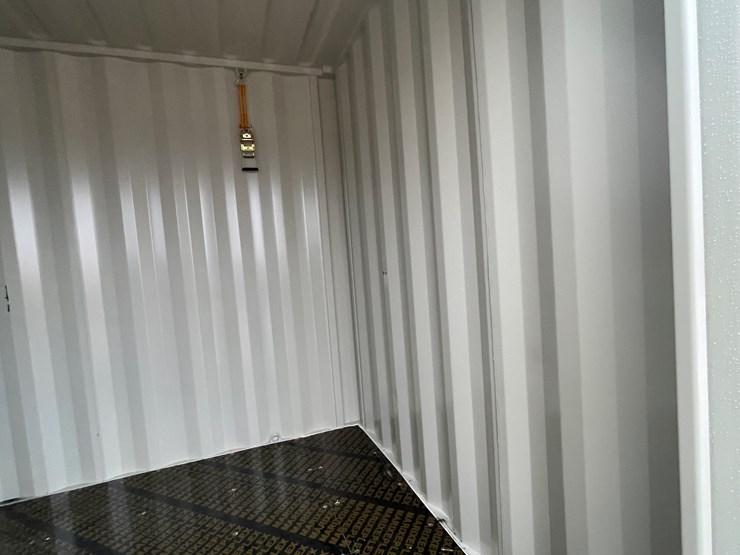 #5400-•-small-office-container-image-9