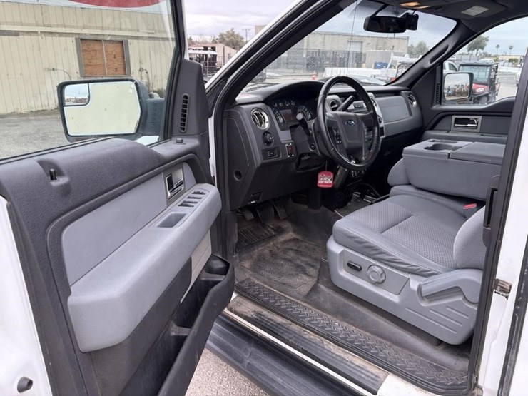 2011-ford-f150-xlt-image-12