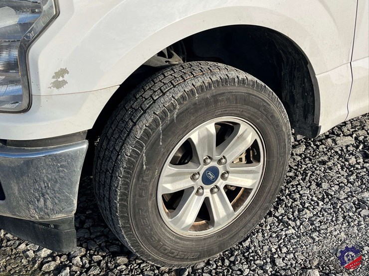 2019-ford-f150-xl-image-7