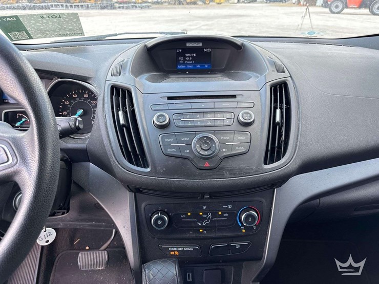 2017-ford-escape-image-17