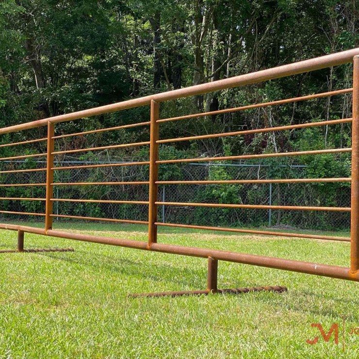 (1) 24' FREE STANDING 8-BAR PANEL