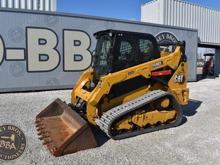 2022-caterpillar-259d3-image-4