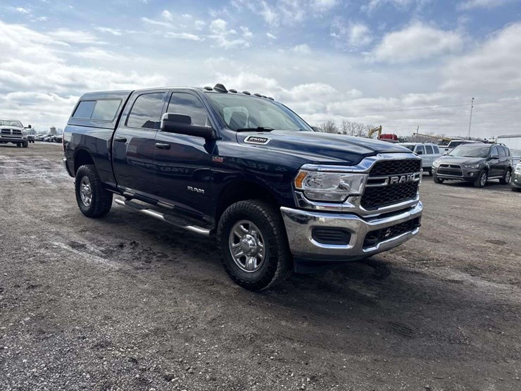 2020-dodge-ram-2500-image-6