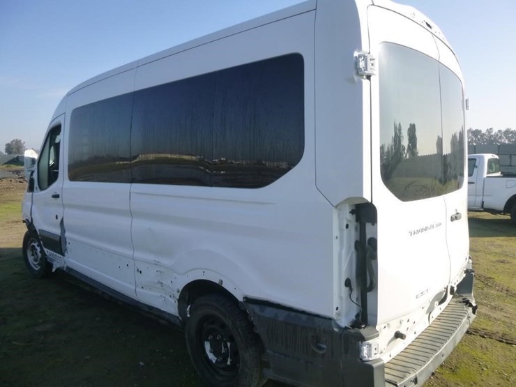 2018-ford-transit-image-6