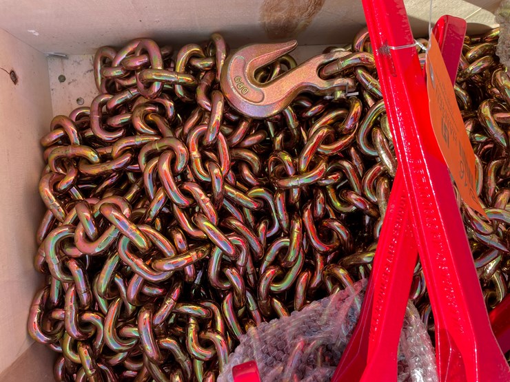 #8116-•-chains-and-ratchet-binders-9200-lbs-set-image-6