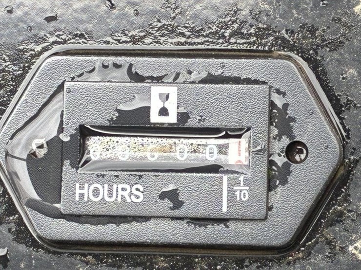 2026-vicsec-v13-hydraulic-excavator-image-17