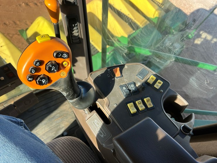 john-deere-7460-image-19