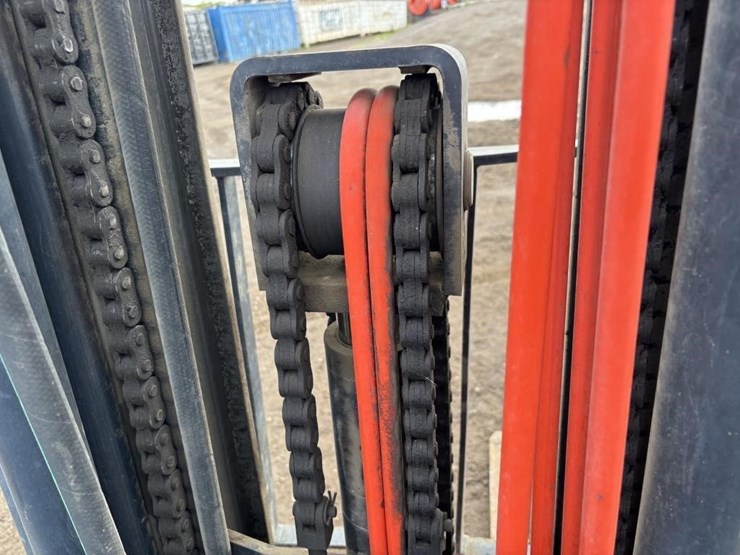 2012-clark-c25l-image-14