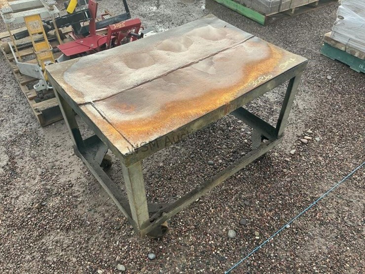 3ft-x-2ft-steel-table-image-1