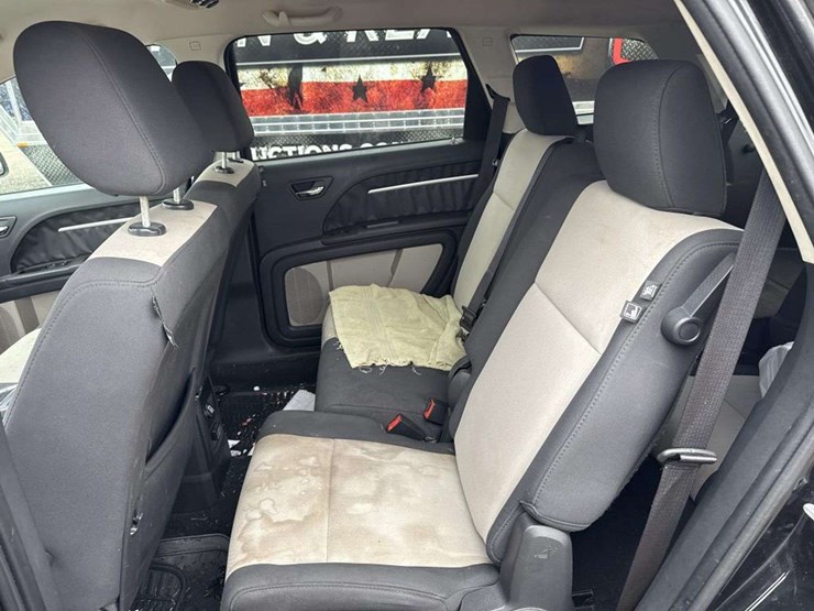 2009-dodge-journey-sxt-image-15