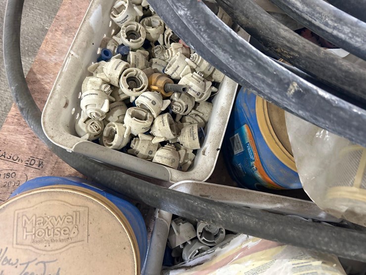 pallet-of-misc.-sprayer-tips,-screens,-etc.-image-10
