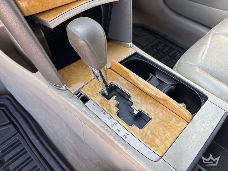 2007-toyota-camry-sedan-image-17