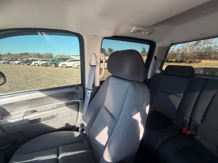 2012-chevrolet-k1500-image-40