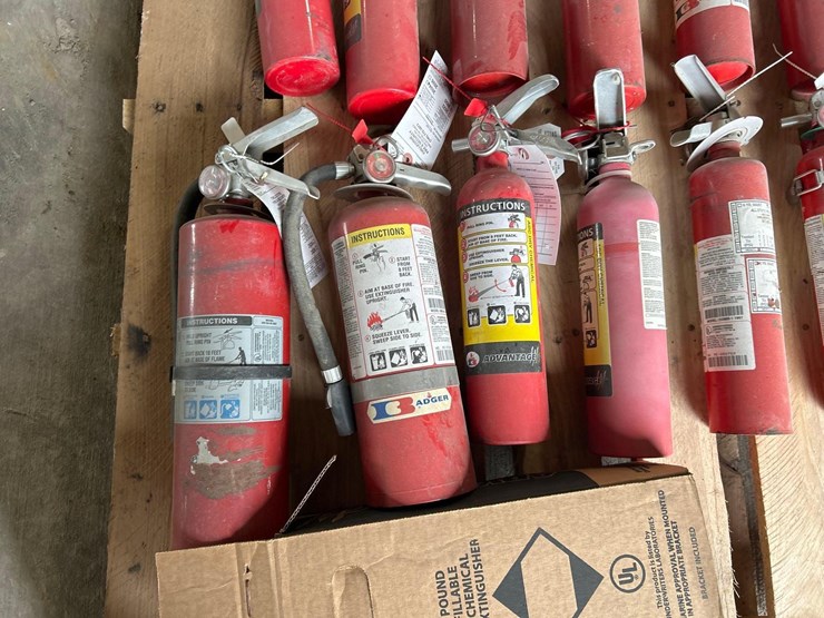 pallet-of-fire-extinguishers-image-5