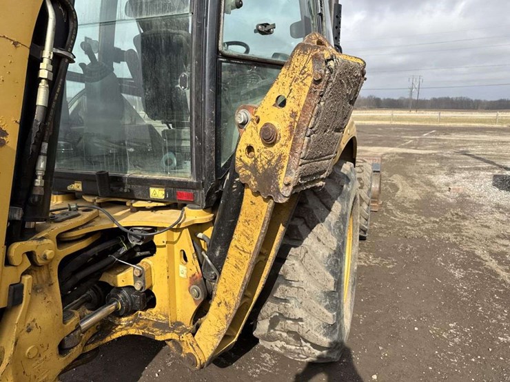 caterpillar-420f-it-image-15