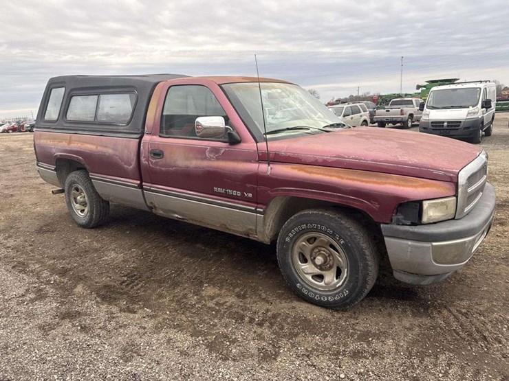 1994-dodge-ram-1500-image-5