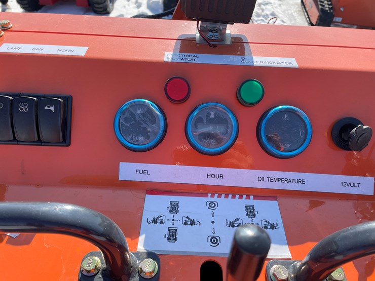 #5331-•-2025-ats--t460-mini-skid-steer-loader-image-11