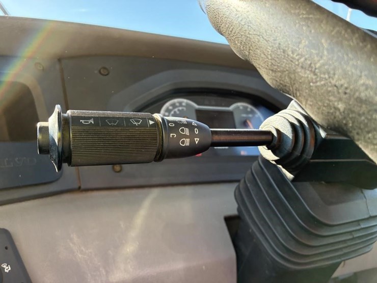 2018-volvo-a45g-image-24