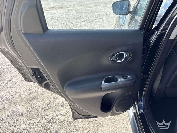 2017-nissan-juke-image-24