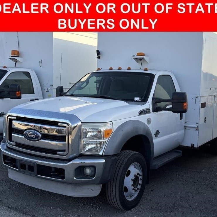 2012 FORD F550