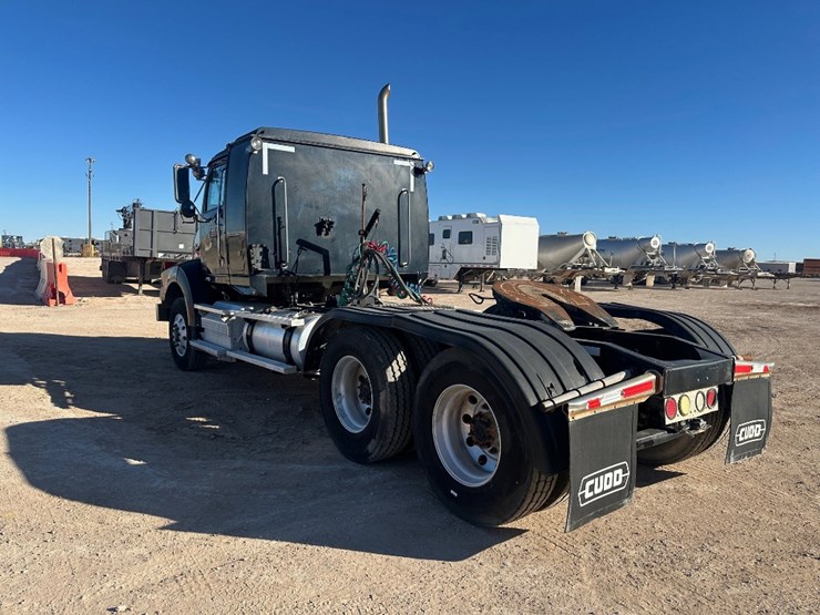 2012-western-star-4900-image-5