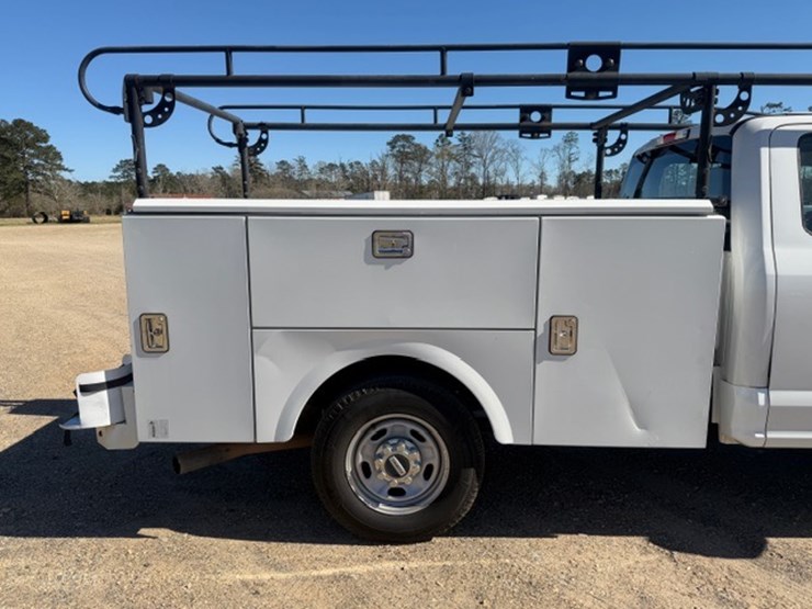 2018-ford-f250-image-21