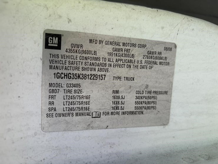 2008-utility-van-image-25