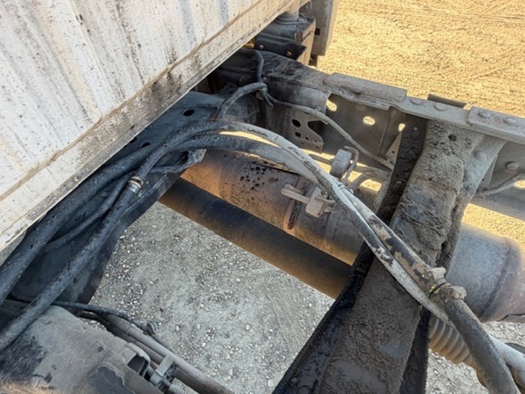 2018-ford-f550-image-14