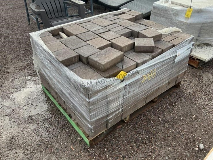 pallet-of-stone-pavers-image-1