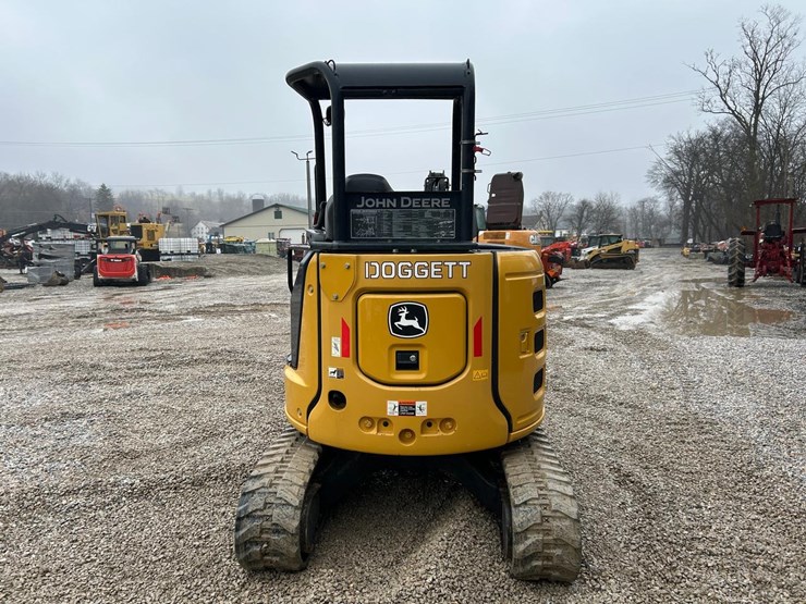 2022-deere-30g-image-3