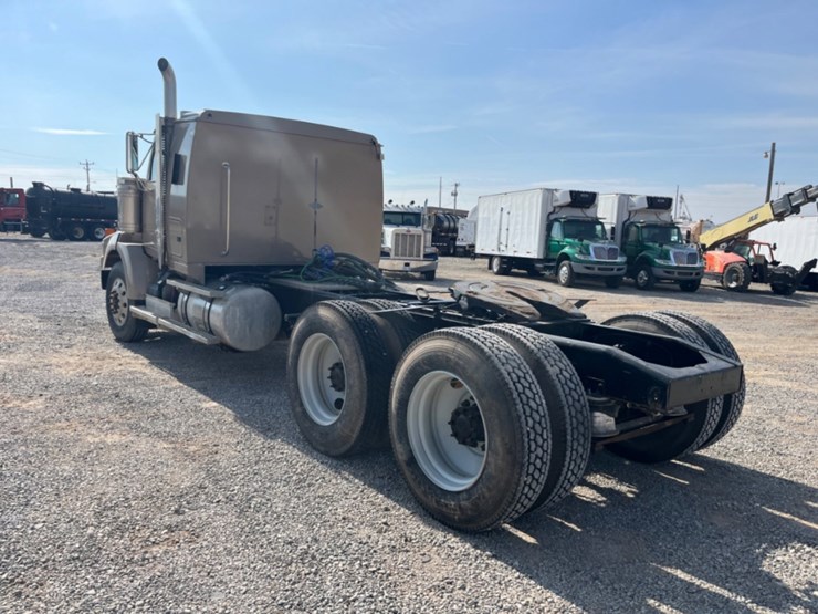 2012-western-star-4900-image-7