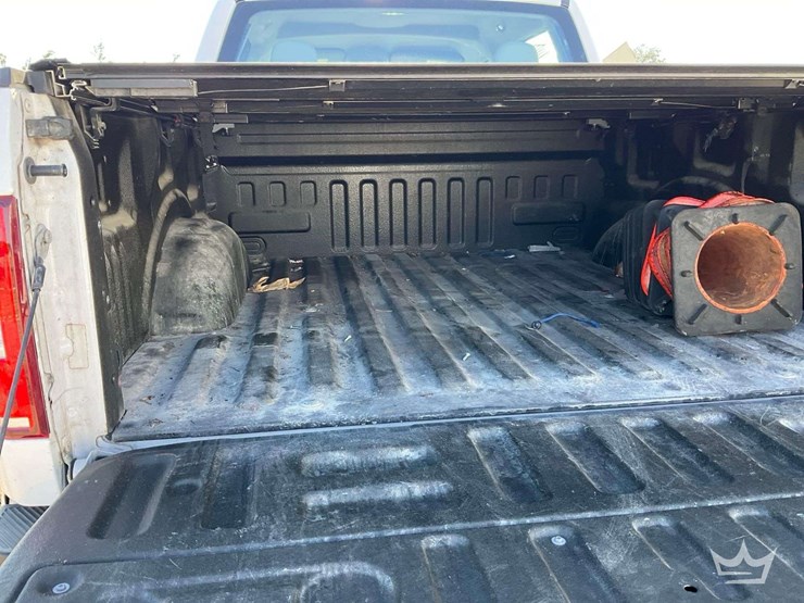 2020-ford-f150-image-13