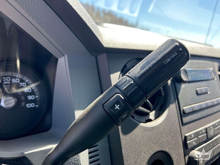 2015-ford-f350-image-22