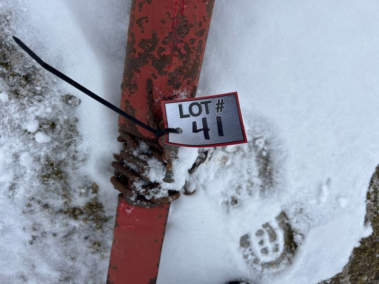 1000-gal.-nh3-tank-on-gear-(on-site)-image-2