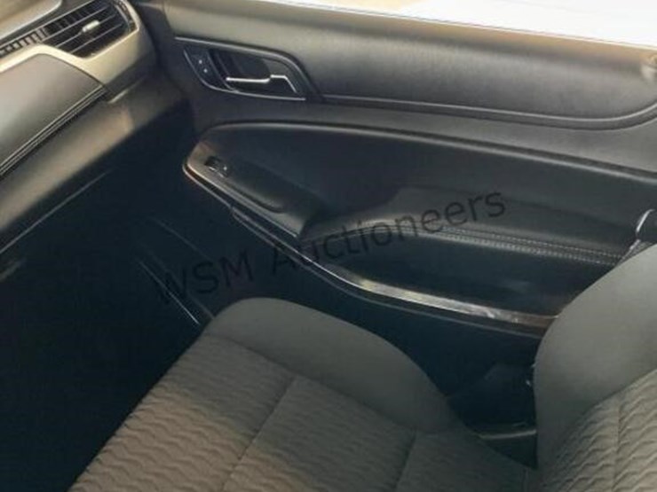 2015-chevrolet-tahoe-image-20