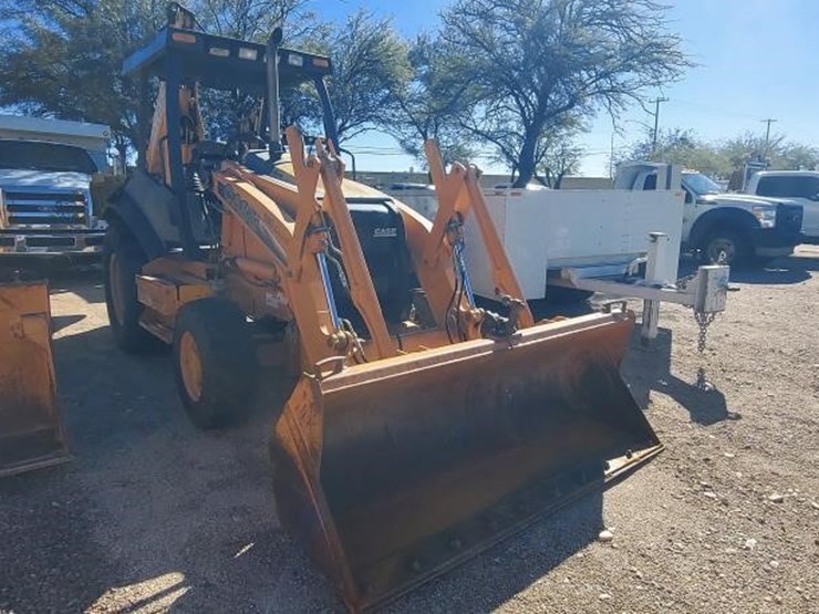 2009-case-580sm-image-2