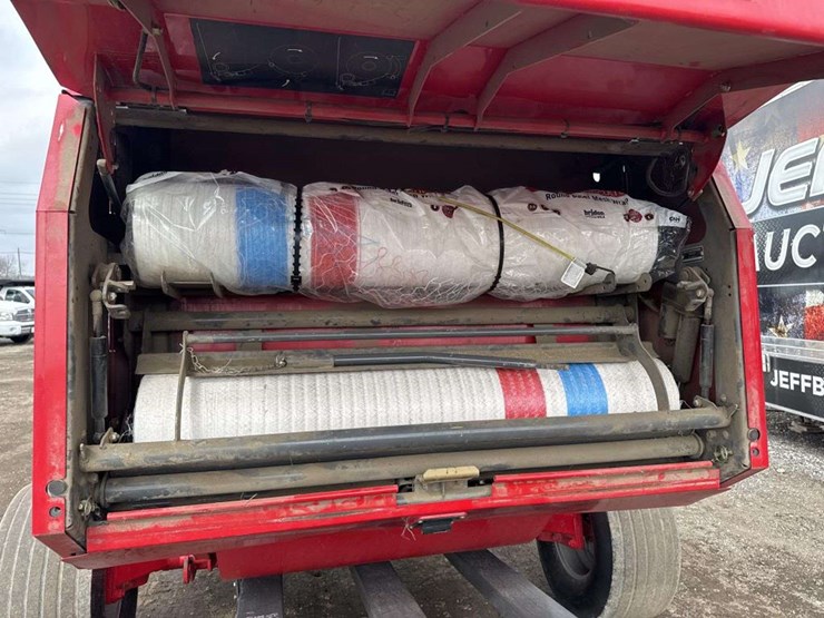 massey-ferguson-1745-image-15