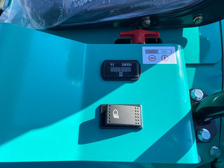 #5353-•-2026-unused-cfg-mini-excavator-image-17