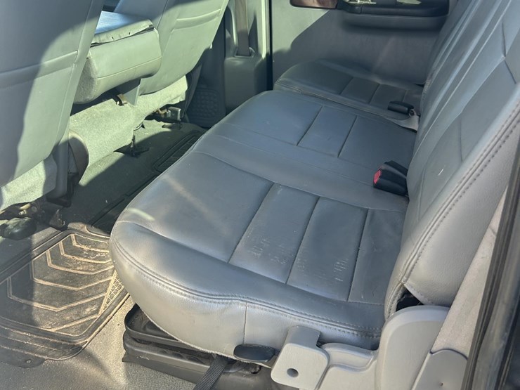 2006-ford-f350-sd-lariat-image-10