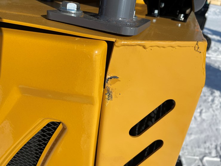 #5372-•-mx12rx-mini-excavator-image-16