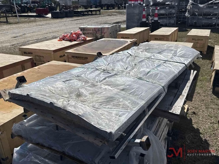 50-peices-of-tin-siding/roofing-image-2