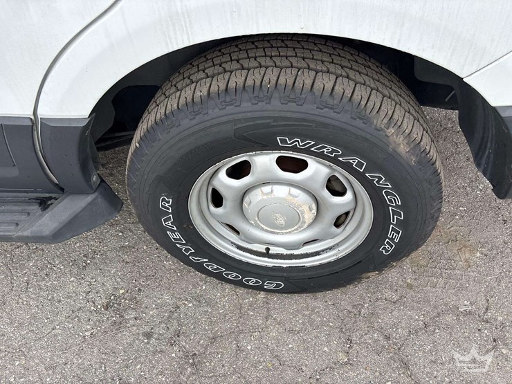 2017-ford-expedition-image-25